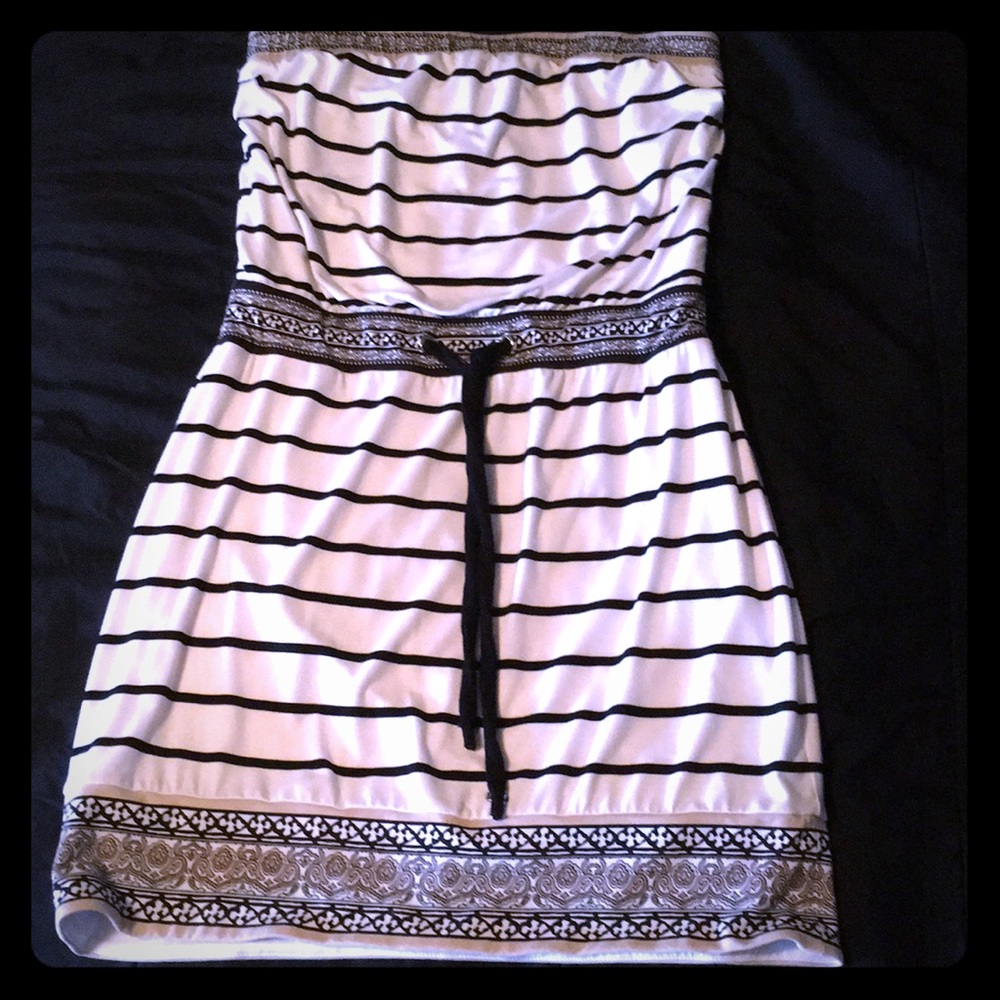 White House black market dress